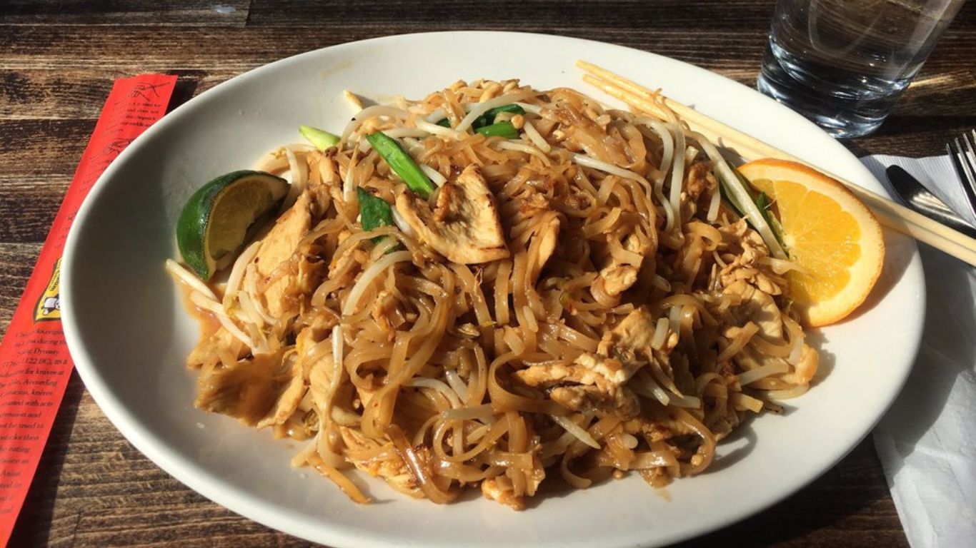Top 3 Authentic Thai Restaurants recommend in Houston 2023