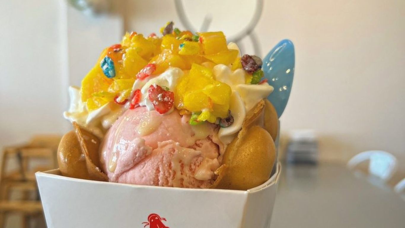 Satisfy Your Sweet Tooth_ Katy Foodie Recommends the Top Sweet Dessert Spots in Katy Asian Town-Bubble Egg